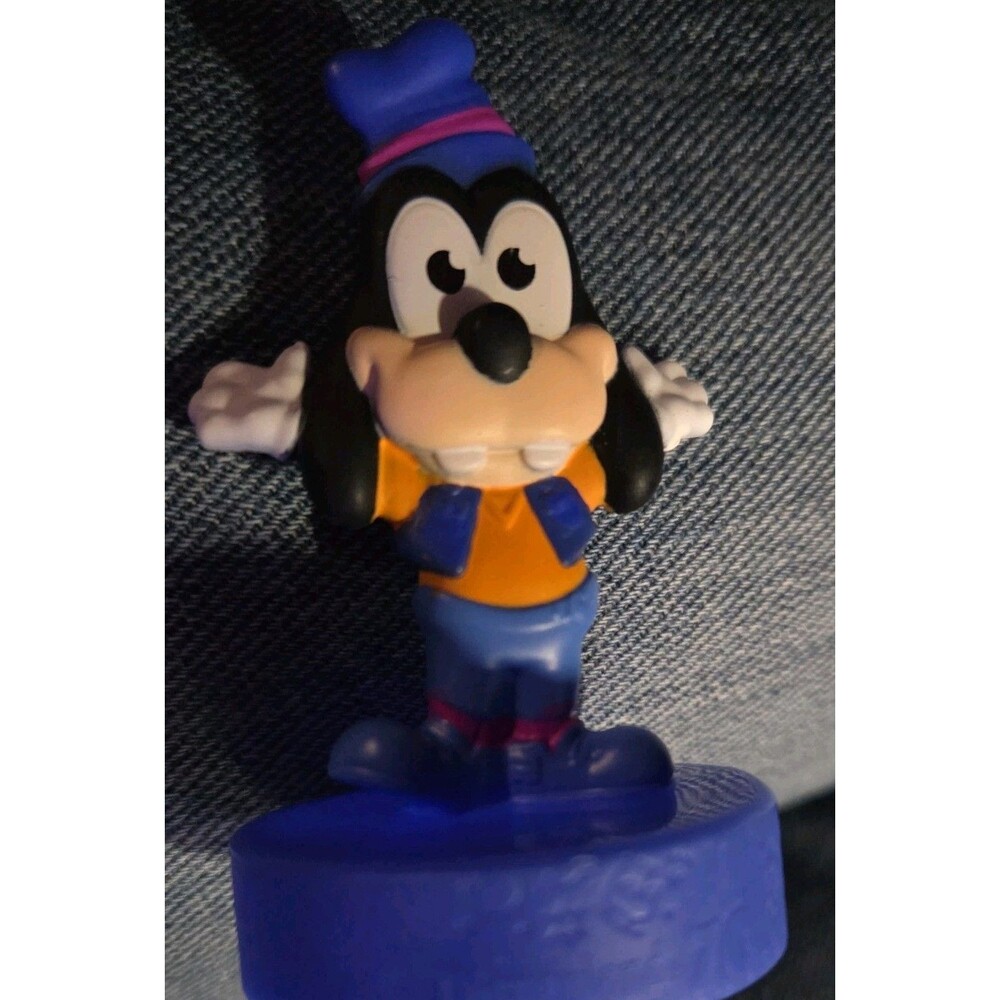 2025 McDonalds Disneyland 70th Anniversary Happy Meal #25 Goofy